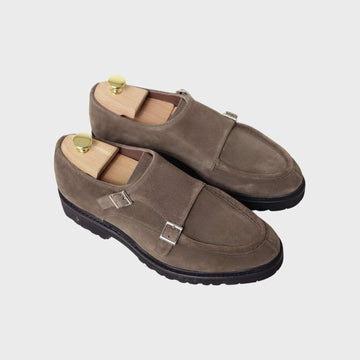 Monkstrape Suede Taupe